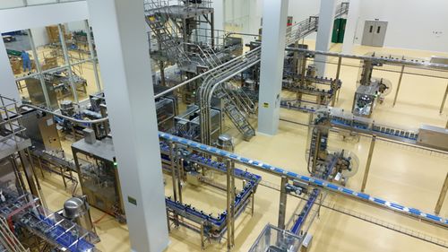 荣获国际双认证 探秘英氏控股超级工厂的技术服务开发新高度